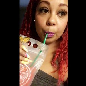 Meet your Posher, Celeste